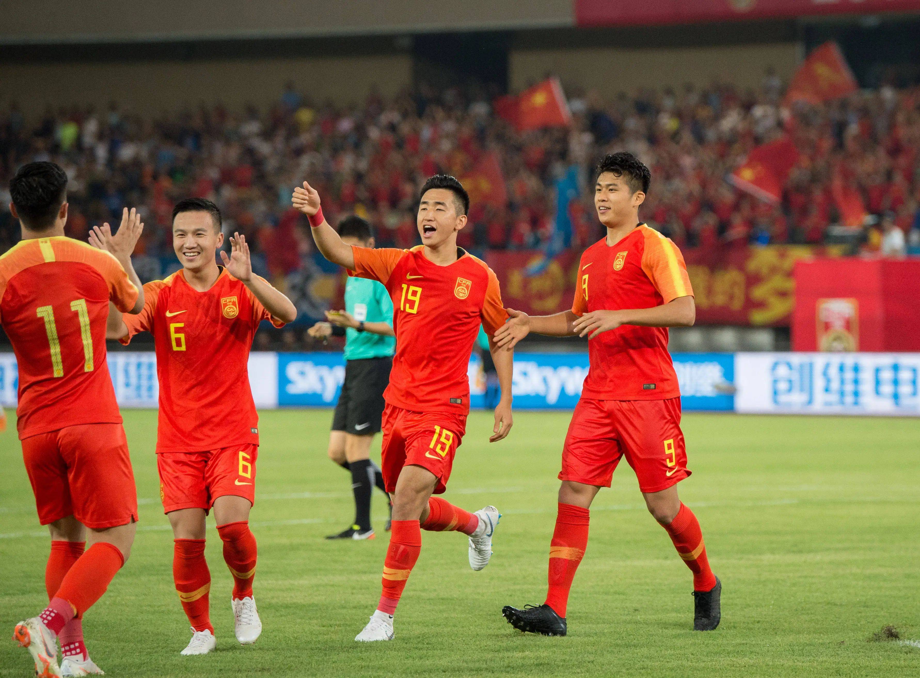 678体育登录入口-国足主帅未定!东亚杯23人浮现韦世豪难入选3新星上位
