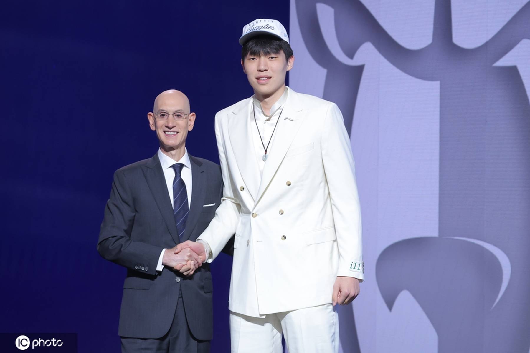 关于霍楠：会发牌&三分中锋极具价值，预测杨瀚森27或30签被选中的信息