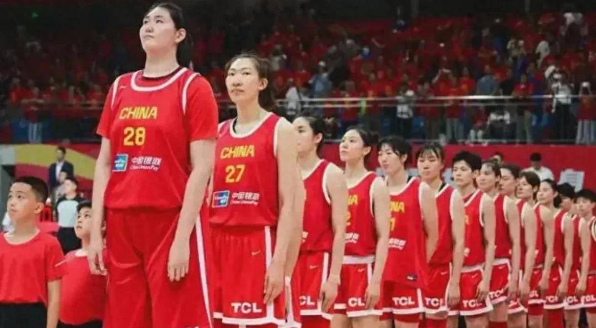 包含亚洲杯-张子宇11分钟13分女篮胜印尼51分的词条