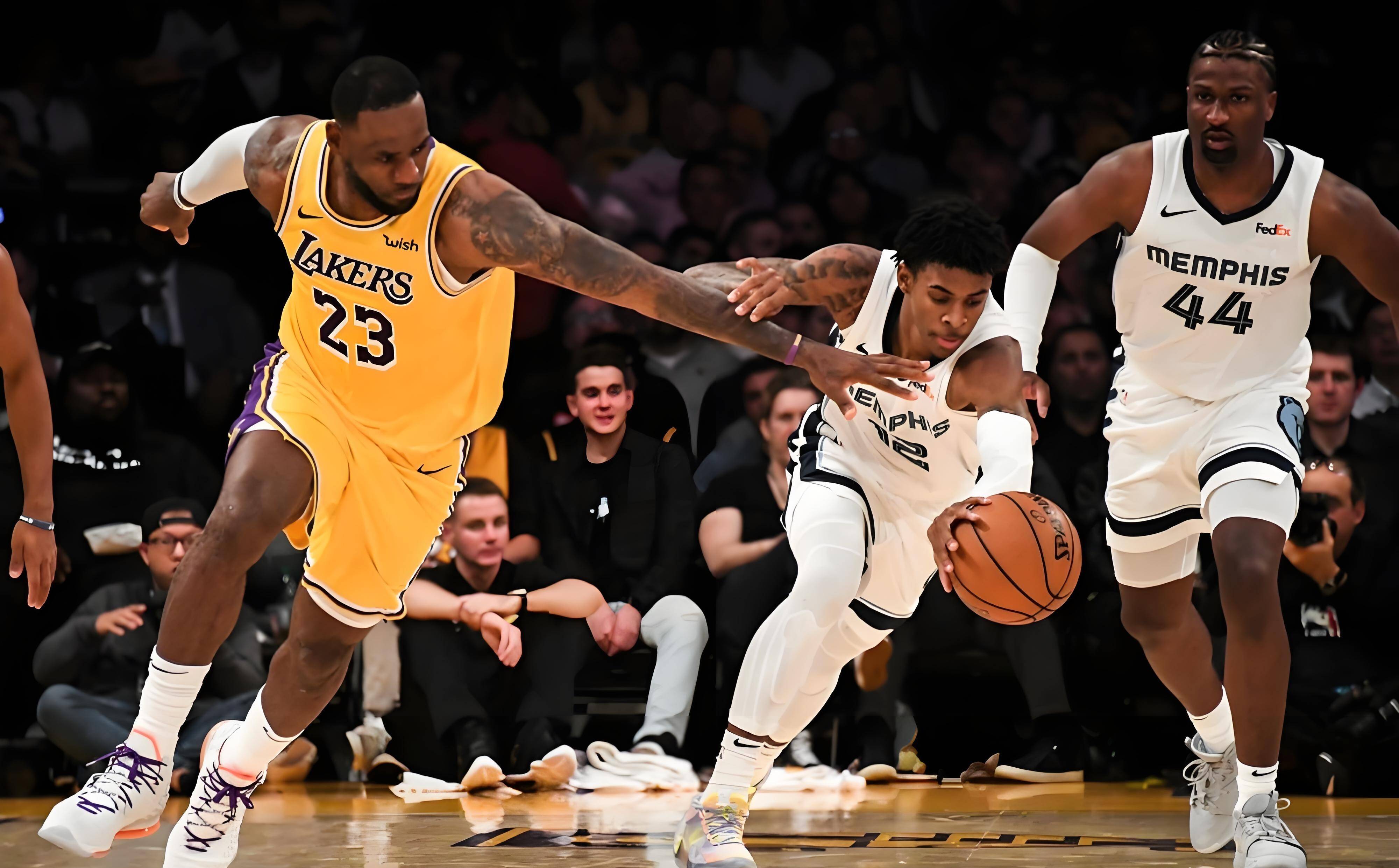 年薪5413万+5683万，将争冠球队慢慢拖垮！NBA被高估的超巨诞生